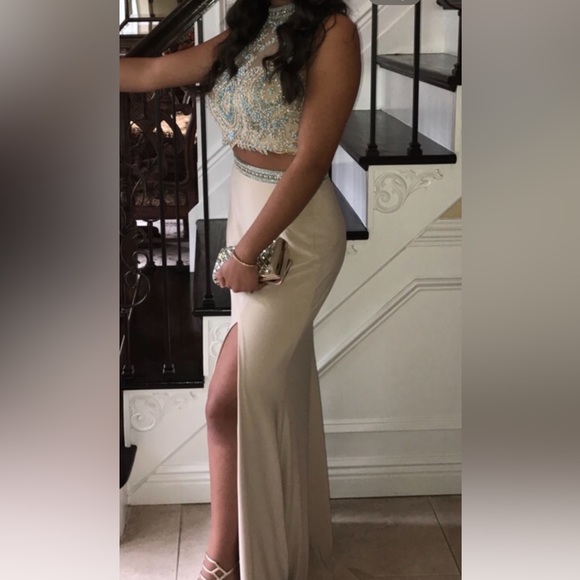 Abby Paris two- piece prom dress - Picture 1 of 7